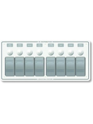 Su geçirmez sigorta paneli. 108x238 mm. Flybridge ve açık kokpitler için dizayn edilmiştir.