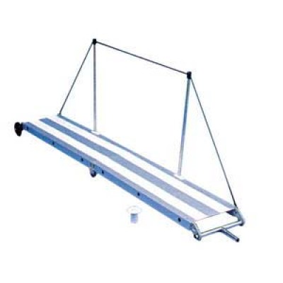 Pasarella, anodize alüminyum. Pasarella, anodize alüminyum.